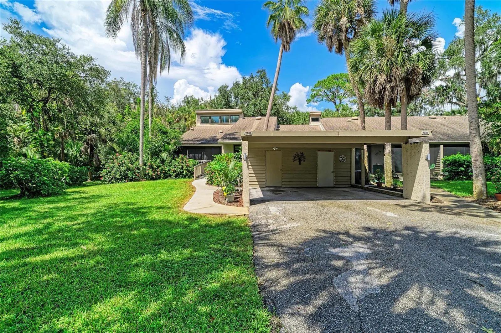 2403 ARBORETUM CIR #29 #29