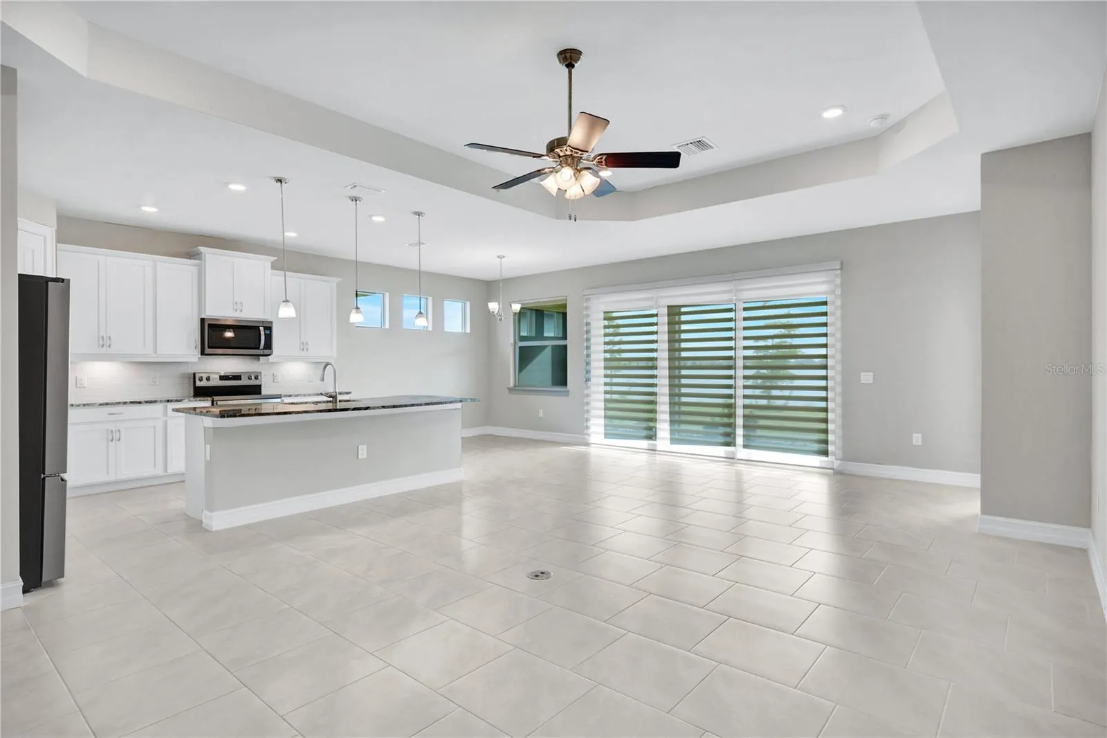 447 SPRING HILL LAKE LOOP