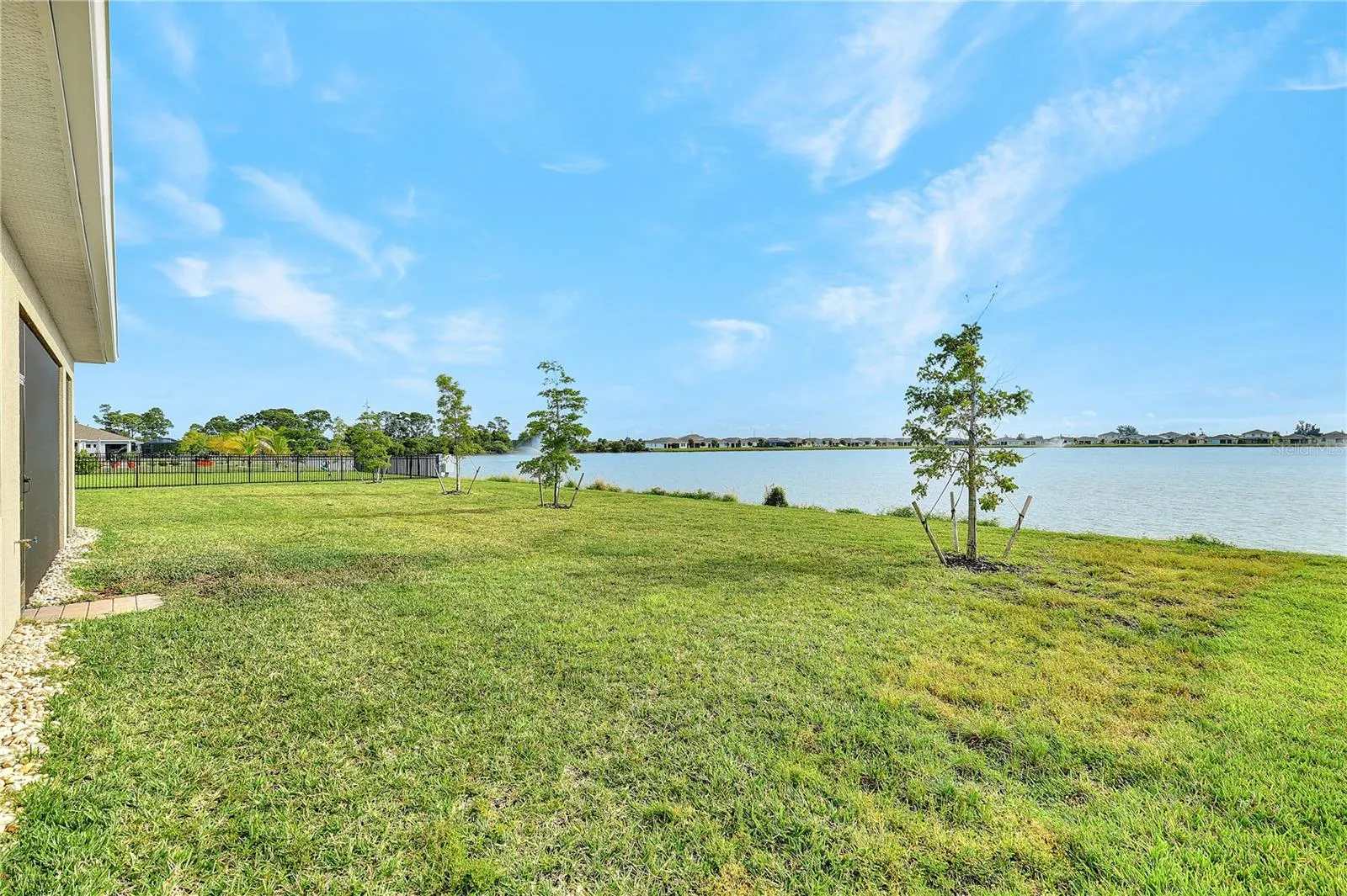 447 SPRING HILL LAKE LOOP