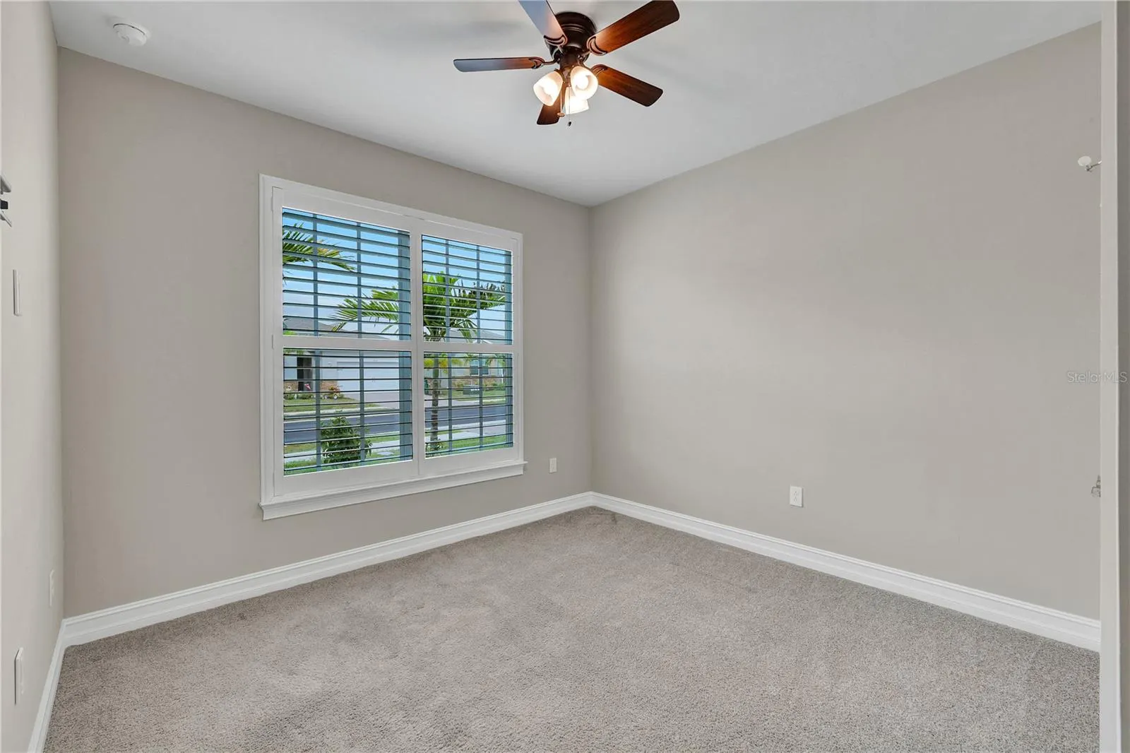 447 SPRING HILL LAKE LOOP