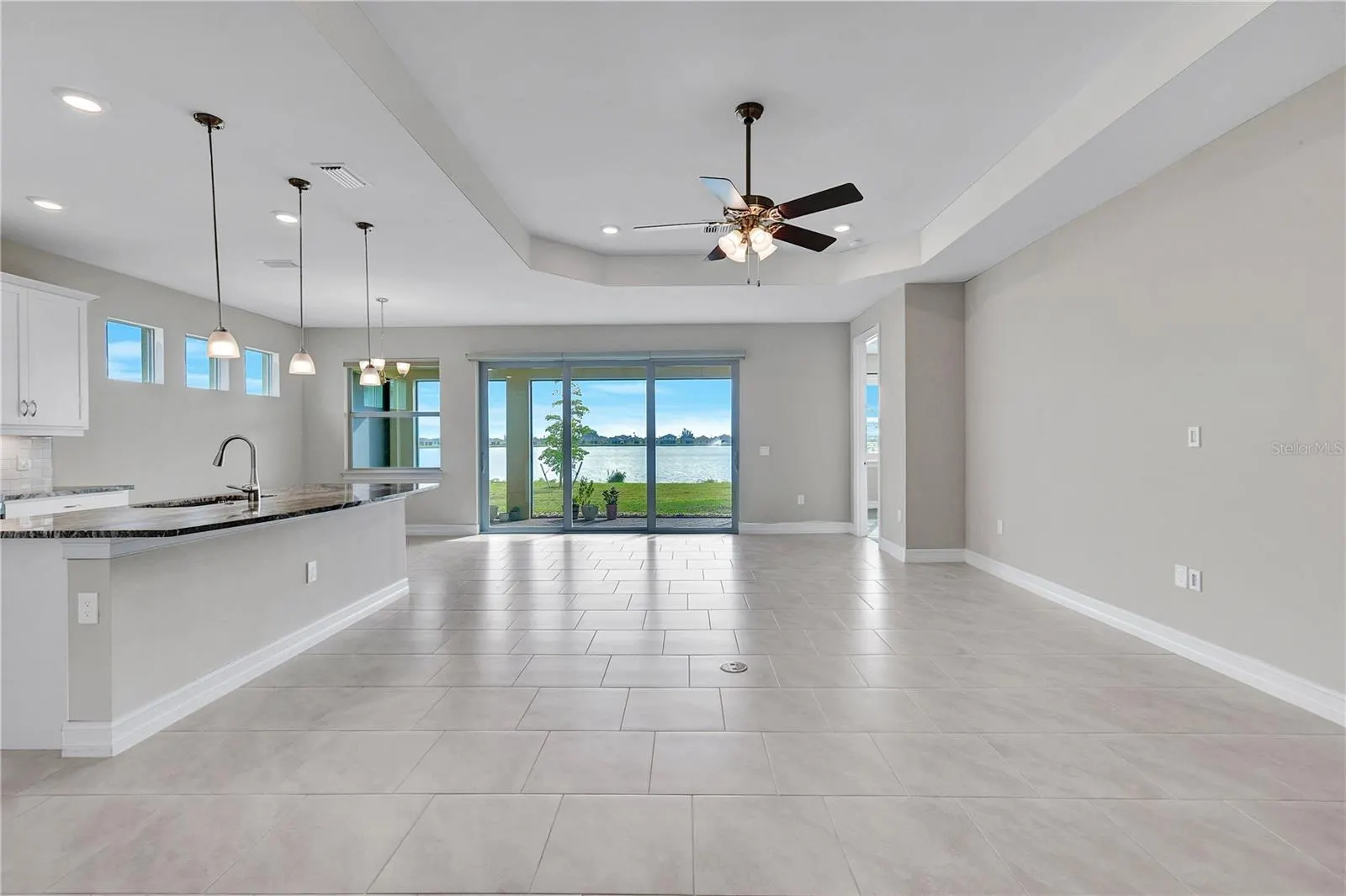 447 SPRING HILL LAKE LOOP