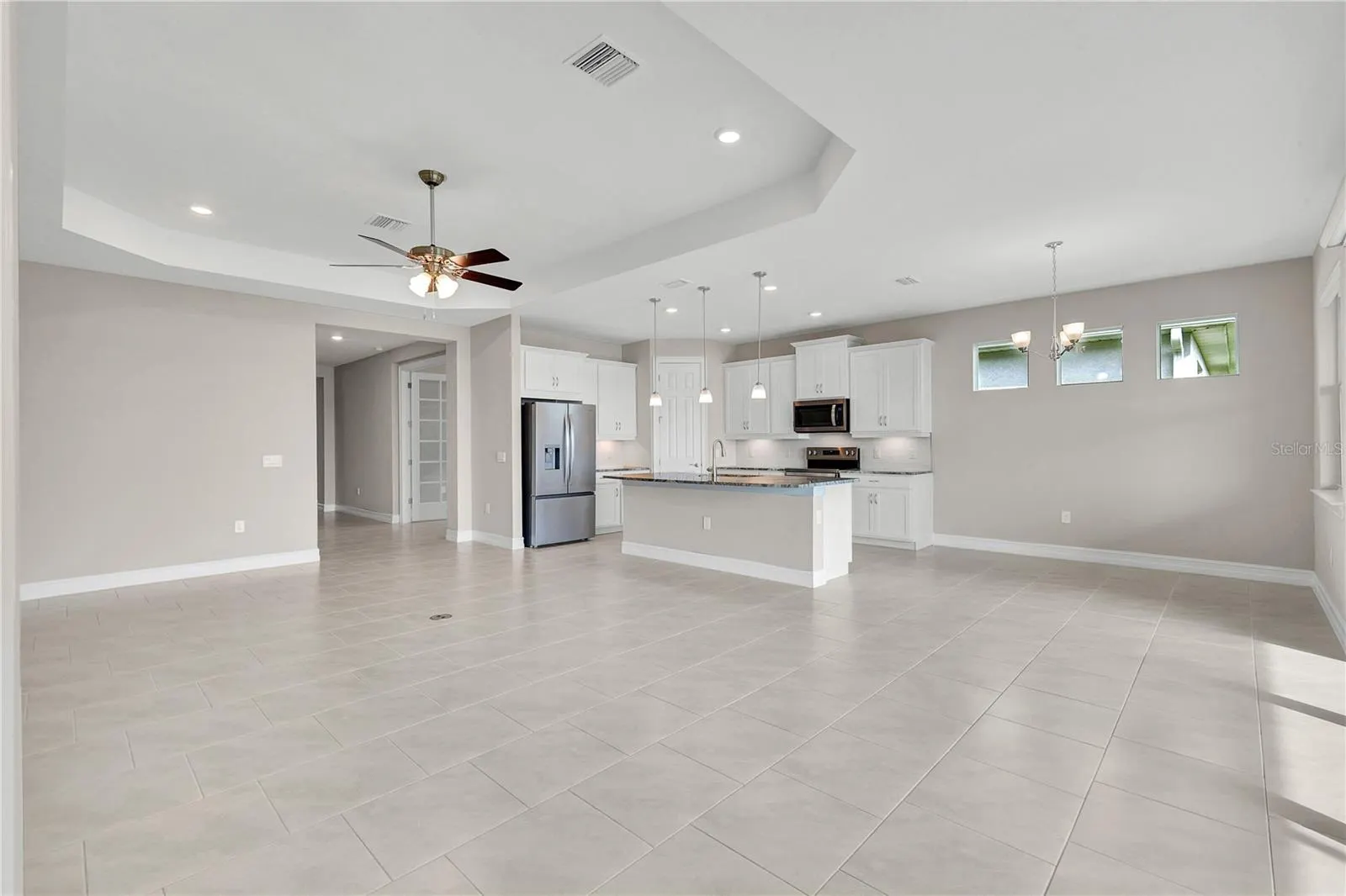 447 SPRING HILL LAKE LOOP
