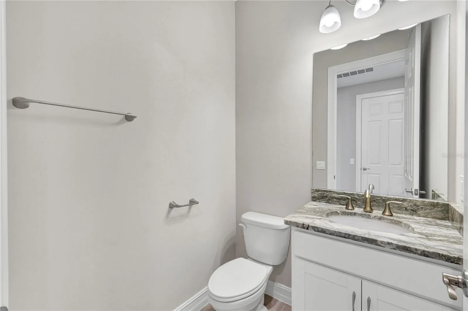 447 SPRING HILL LAKE LOOP