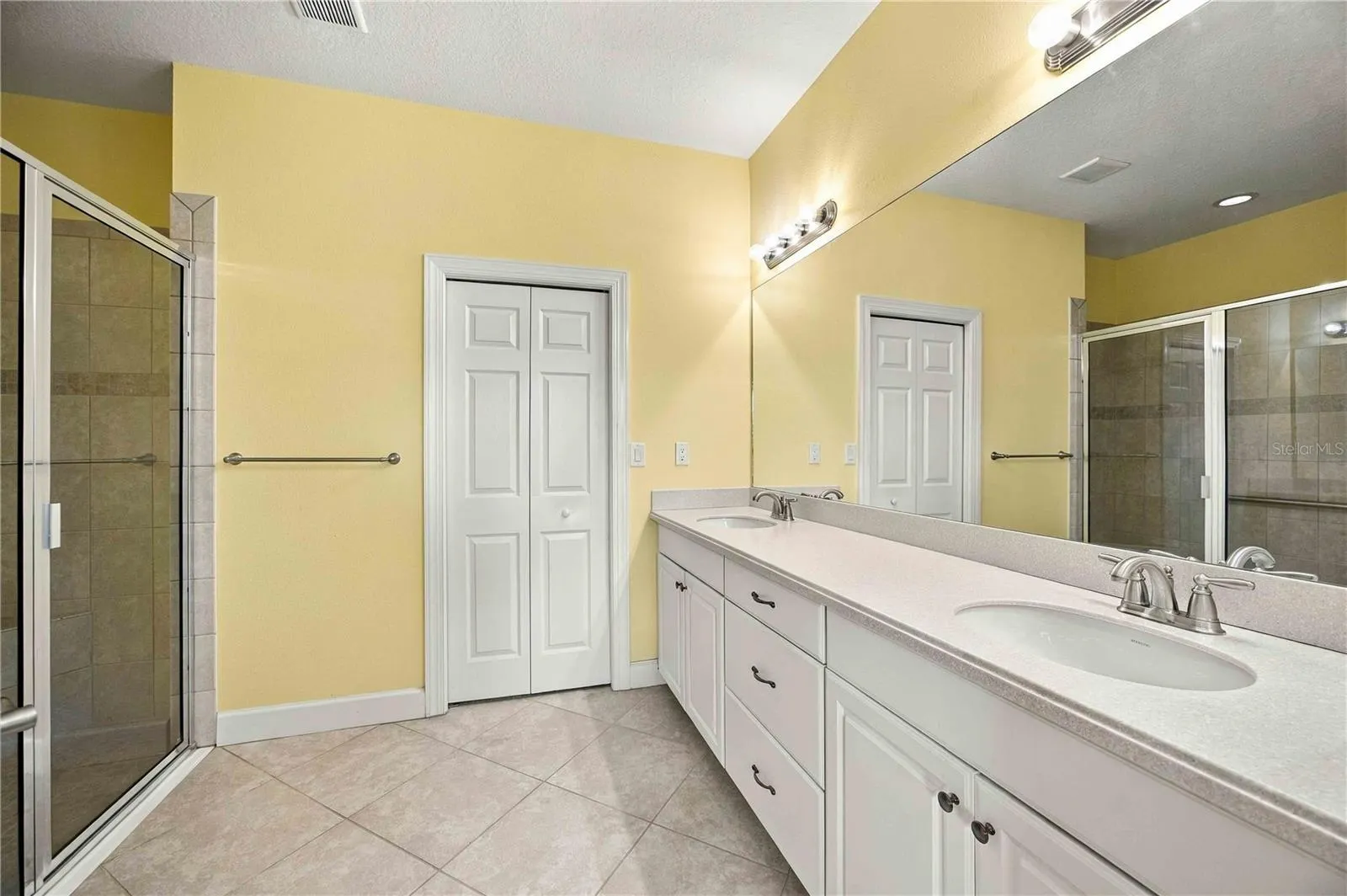 299 CAPULET DR