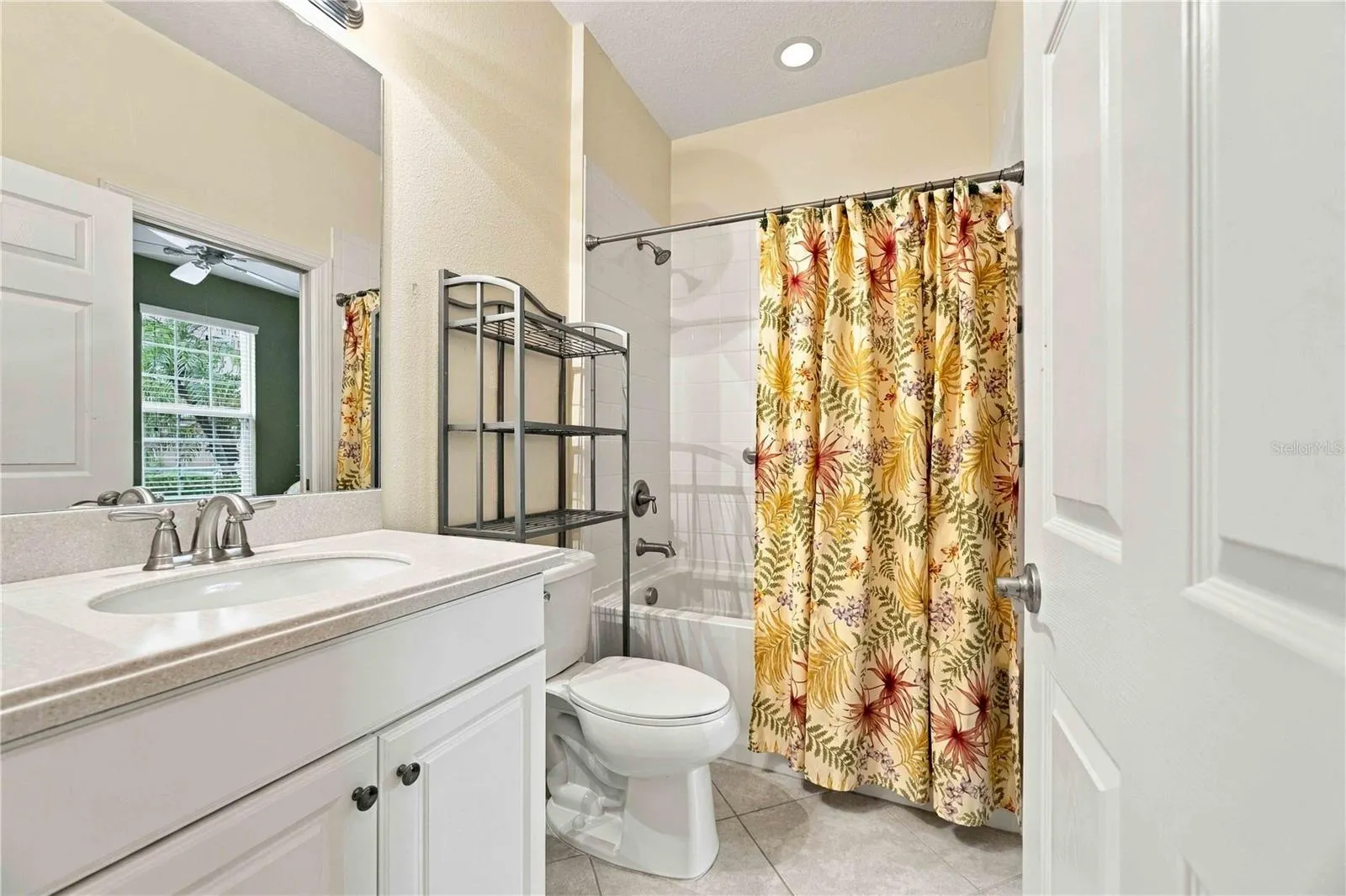 299 CAPULET DR
