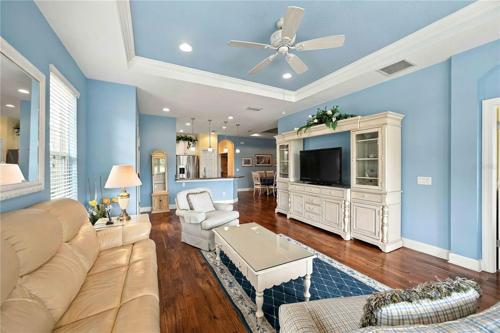 299 CAPULET DR