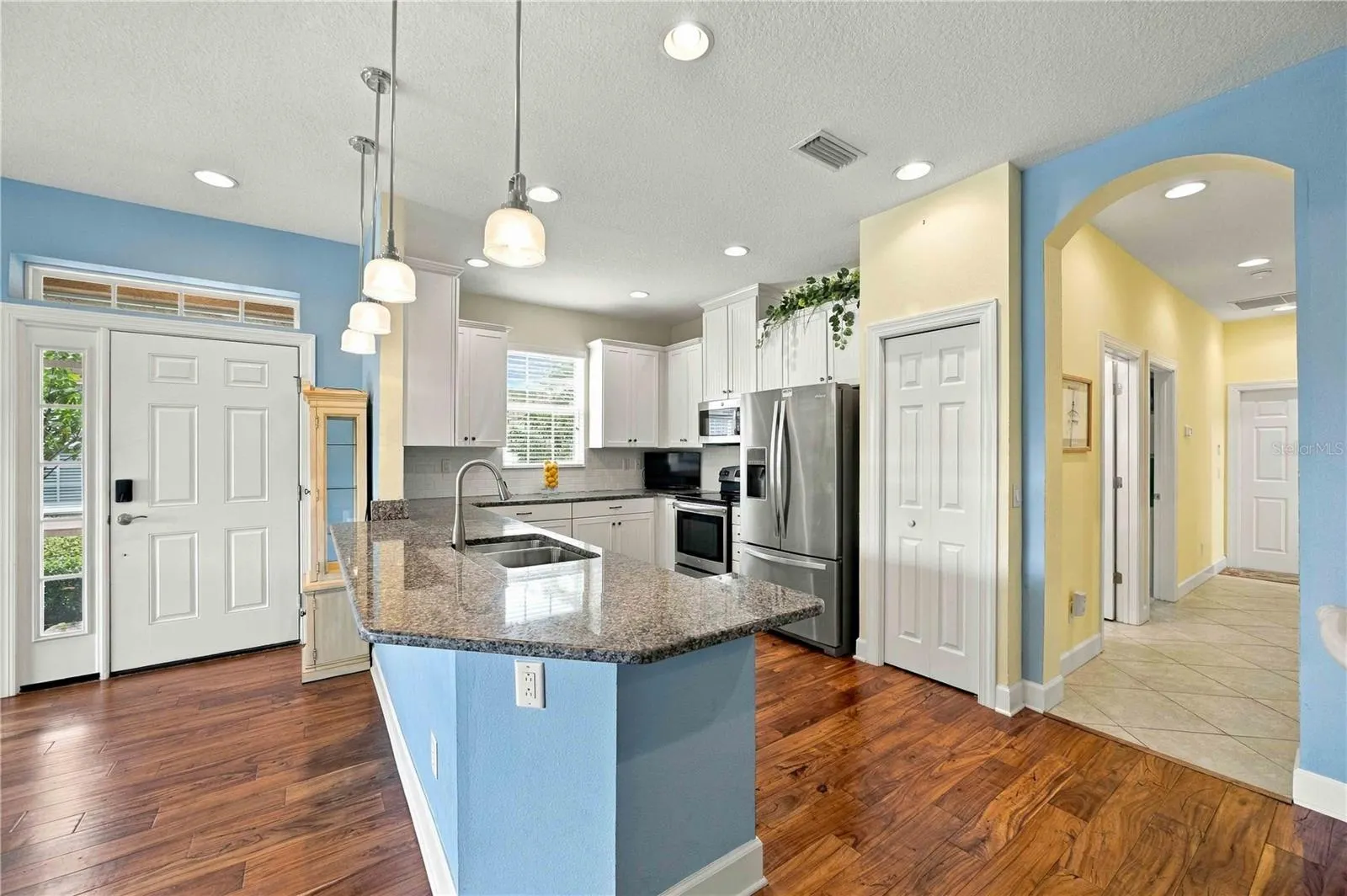 299 CAPULET DR