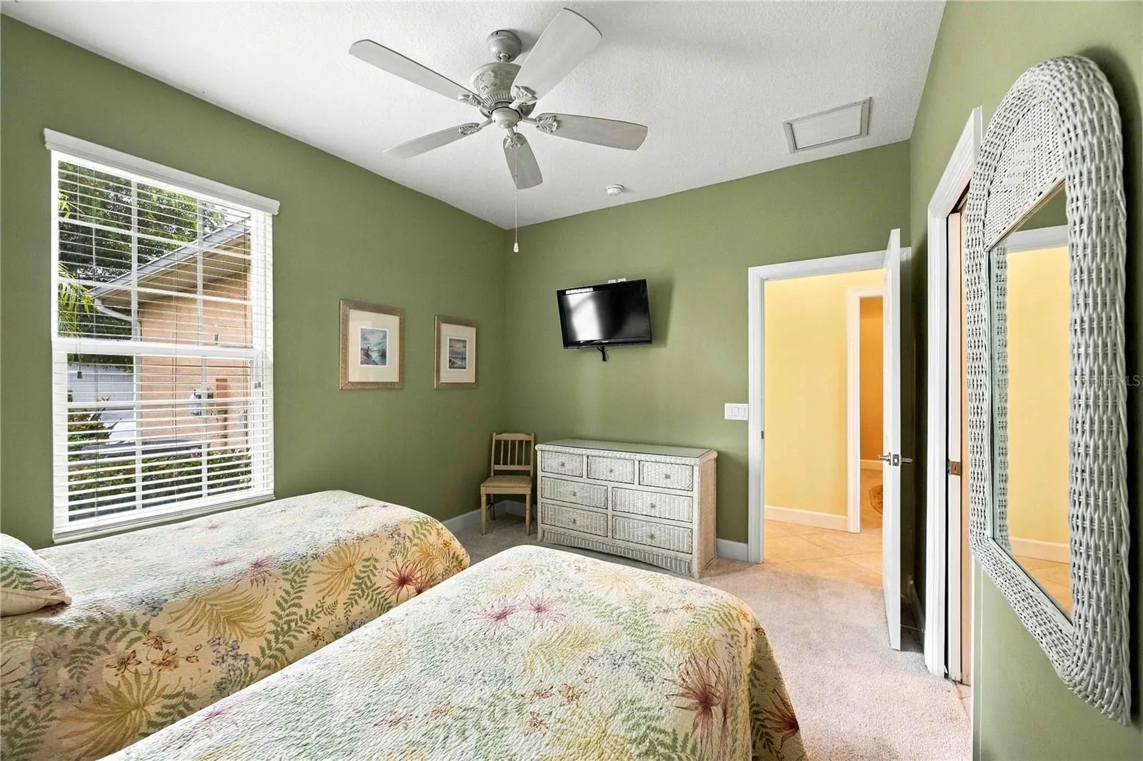 299 CAPULET DR