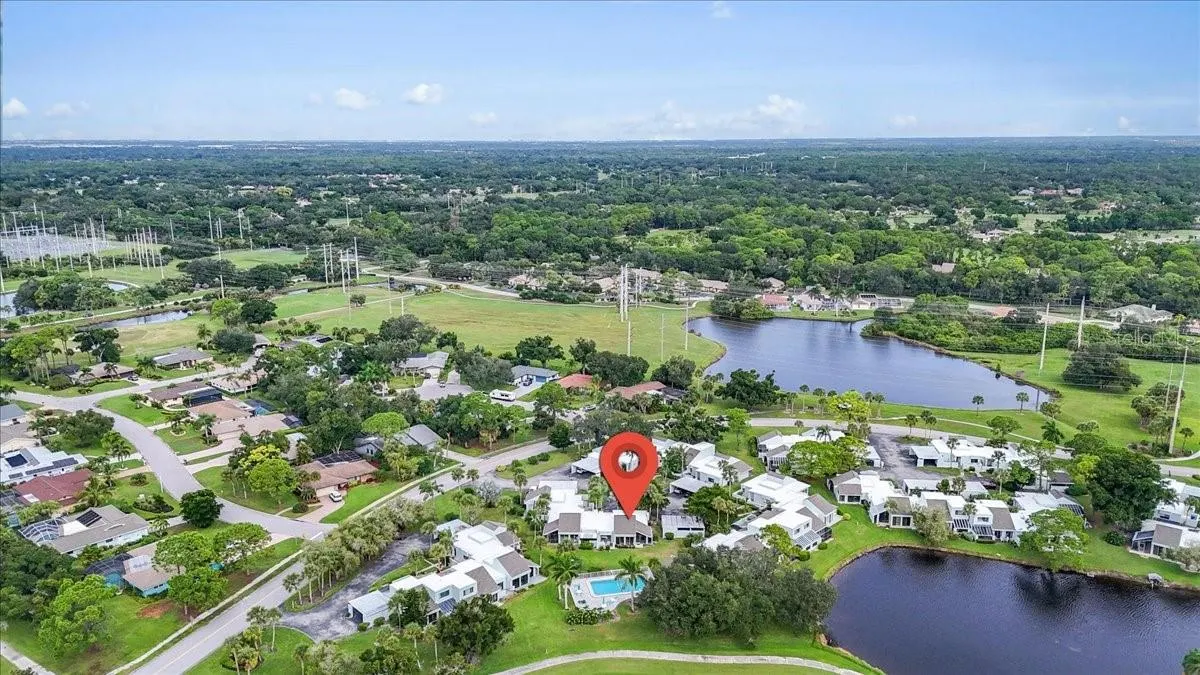 2319 LAKESIDE MEWS #B3 #B3
