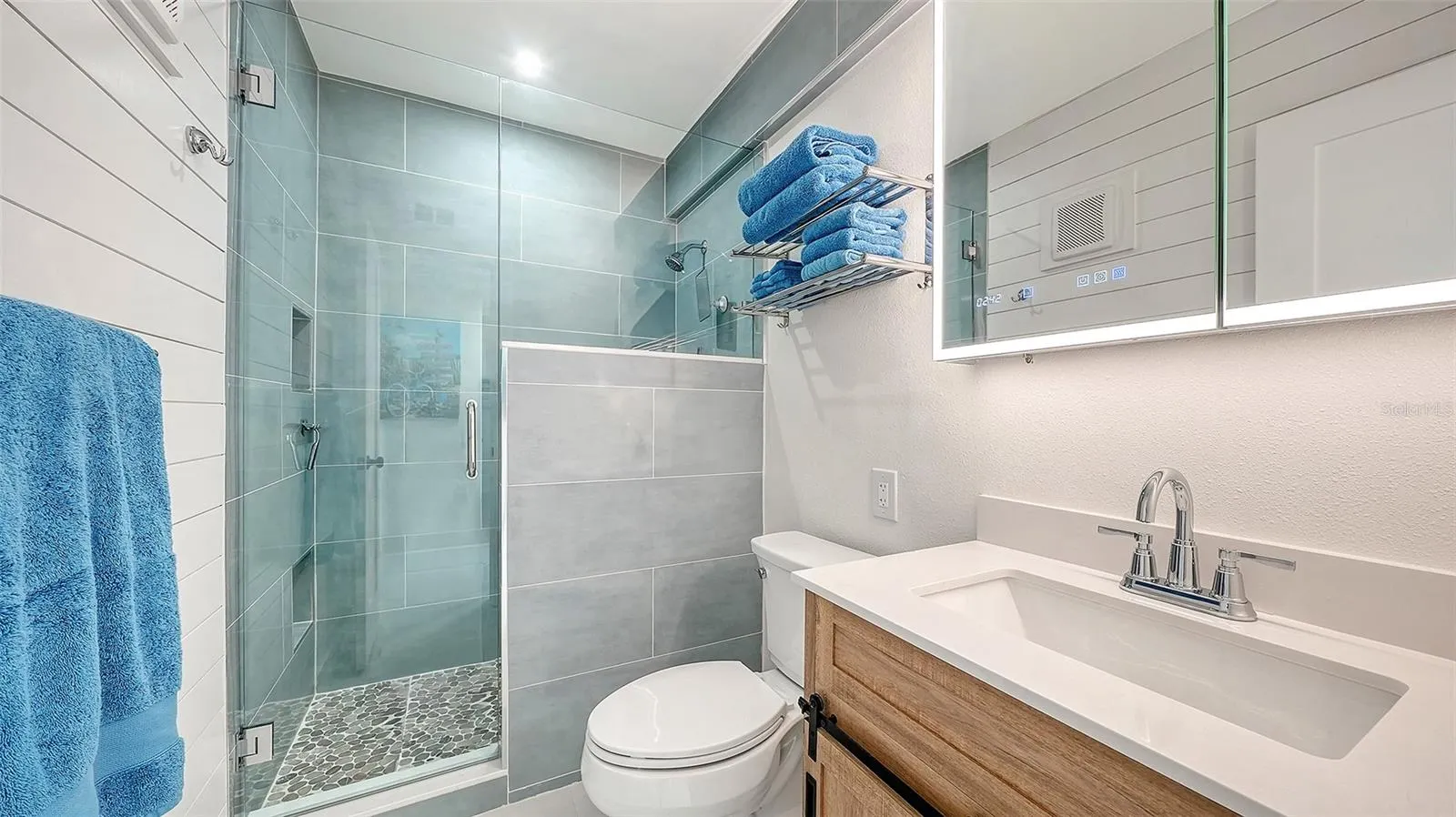 771 JOHN RINGLING BLVD #5 #5