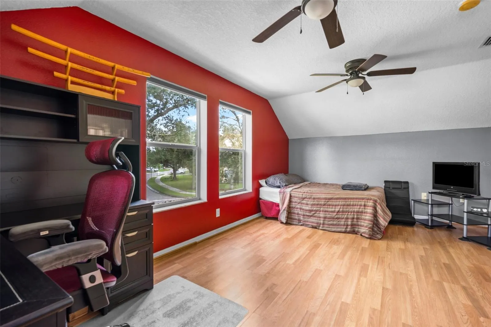 4706 69TH CT E