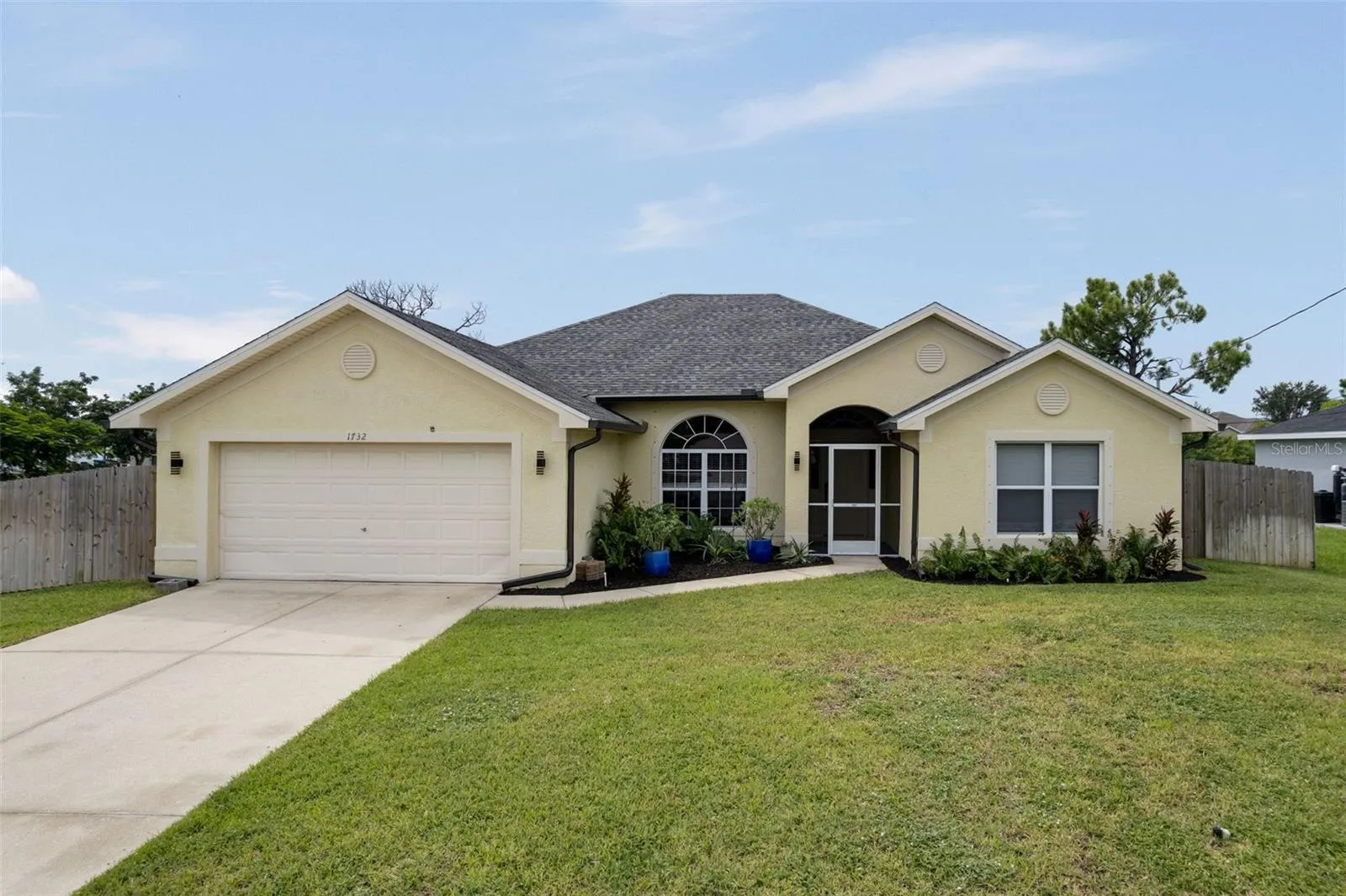 1732 NW 15TH TER