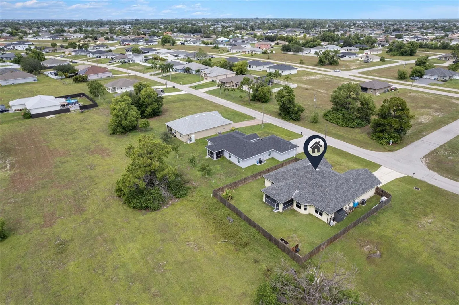 1732 NW 15TH TER