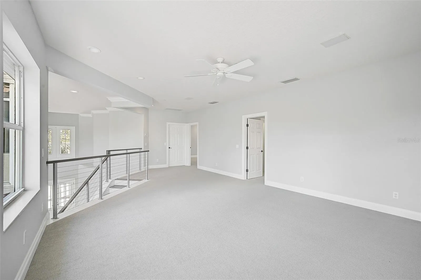 854 MACEWEN DR