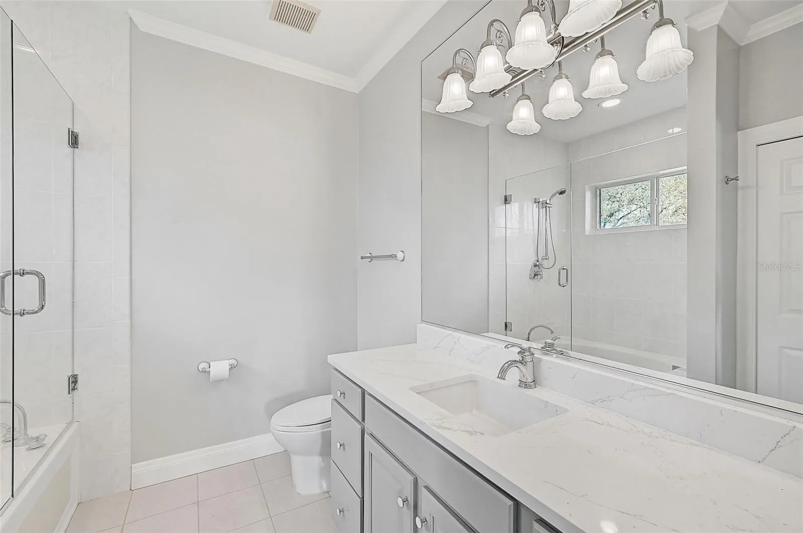 854 MACEWEN DR