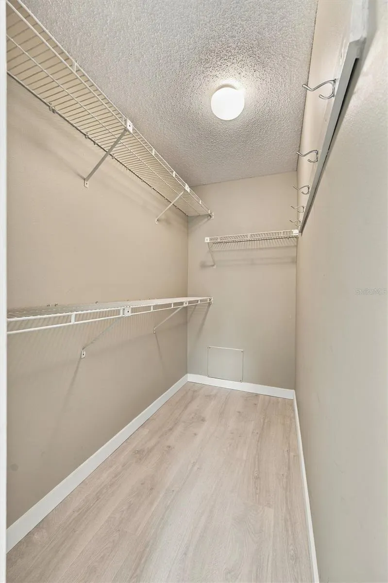 3265 BENEVA RD #104 #104