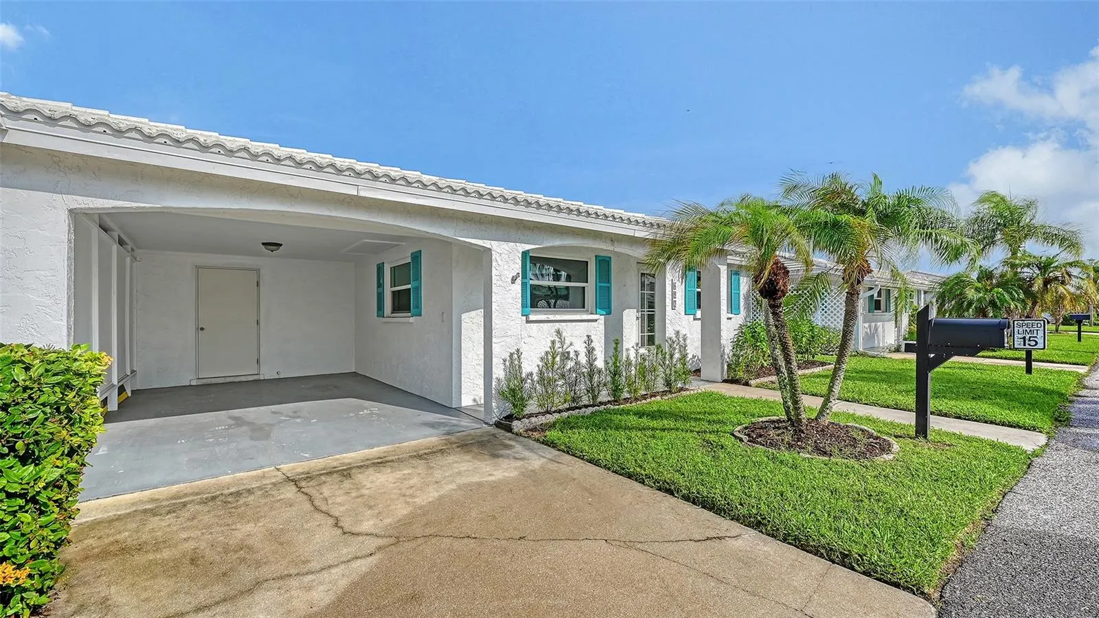 693 SPANISH DR N #24 #24