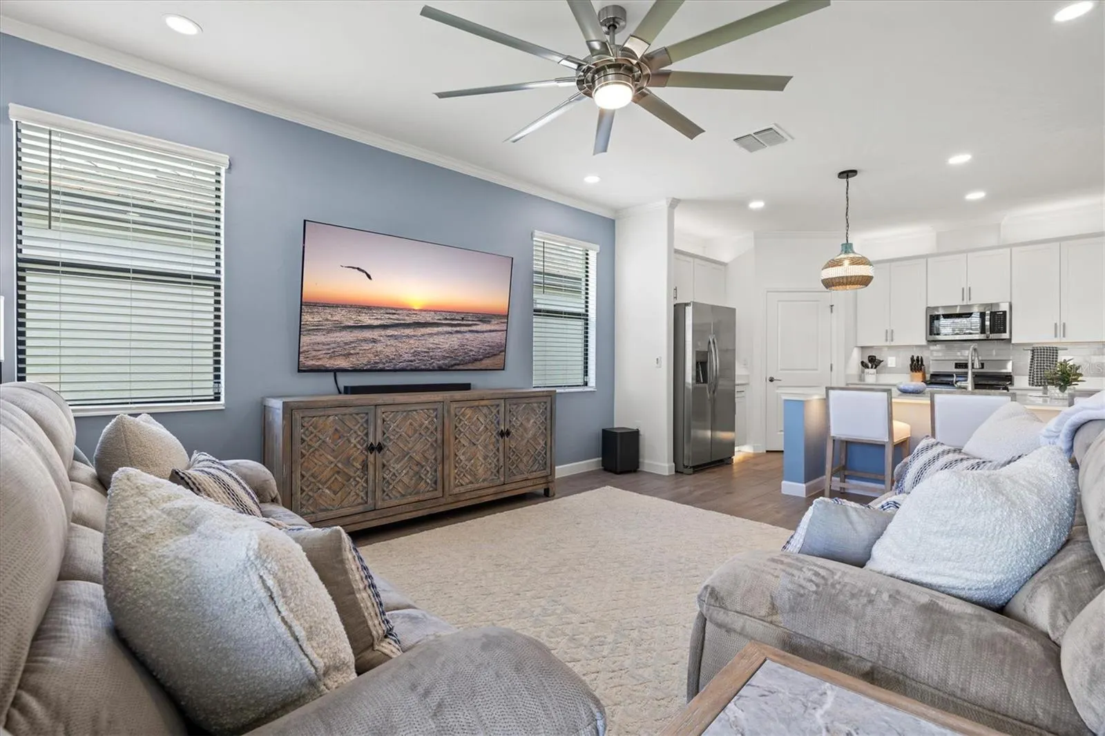 5144 SPOTTED SEAL LN