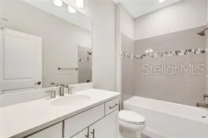 16246 HIDDEN OAK LOOP