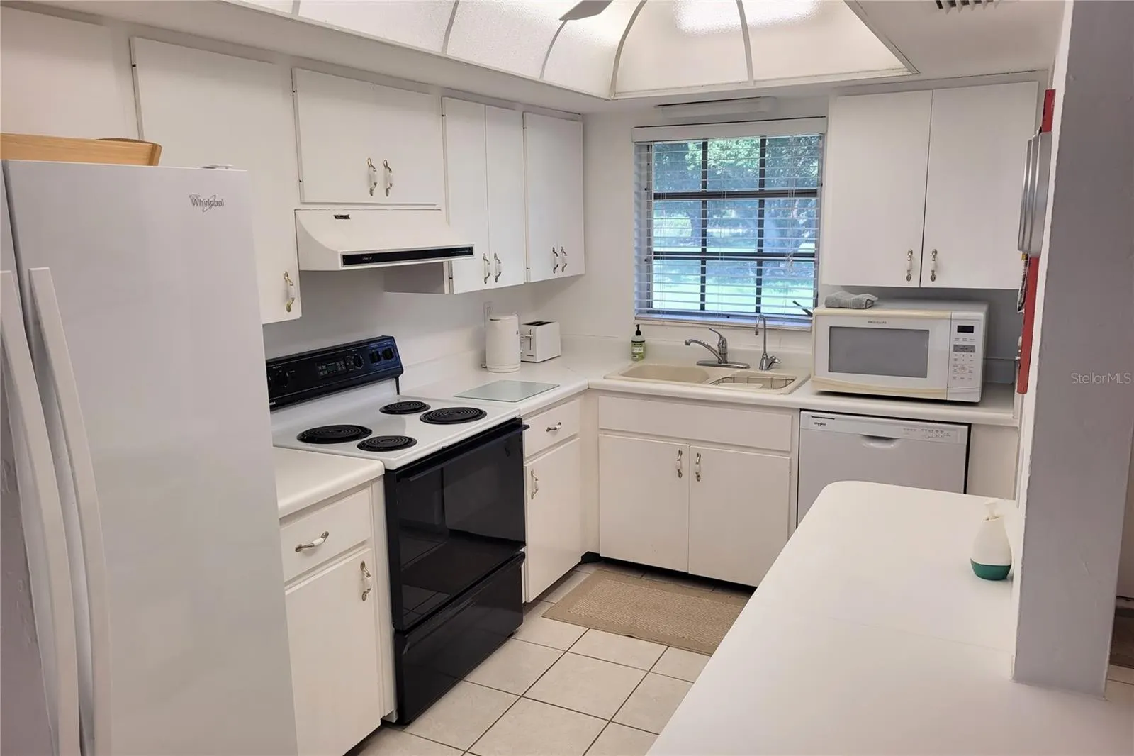 2609 GOLF COURSE DR #403 #403