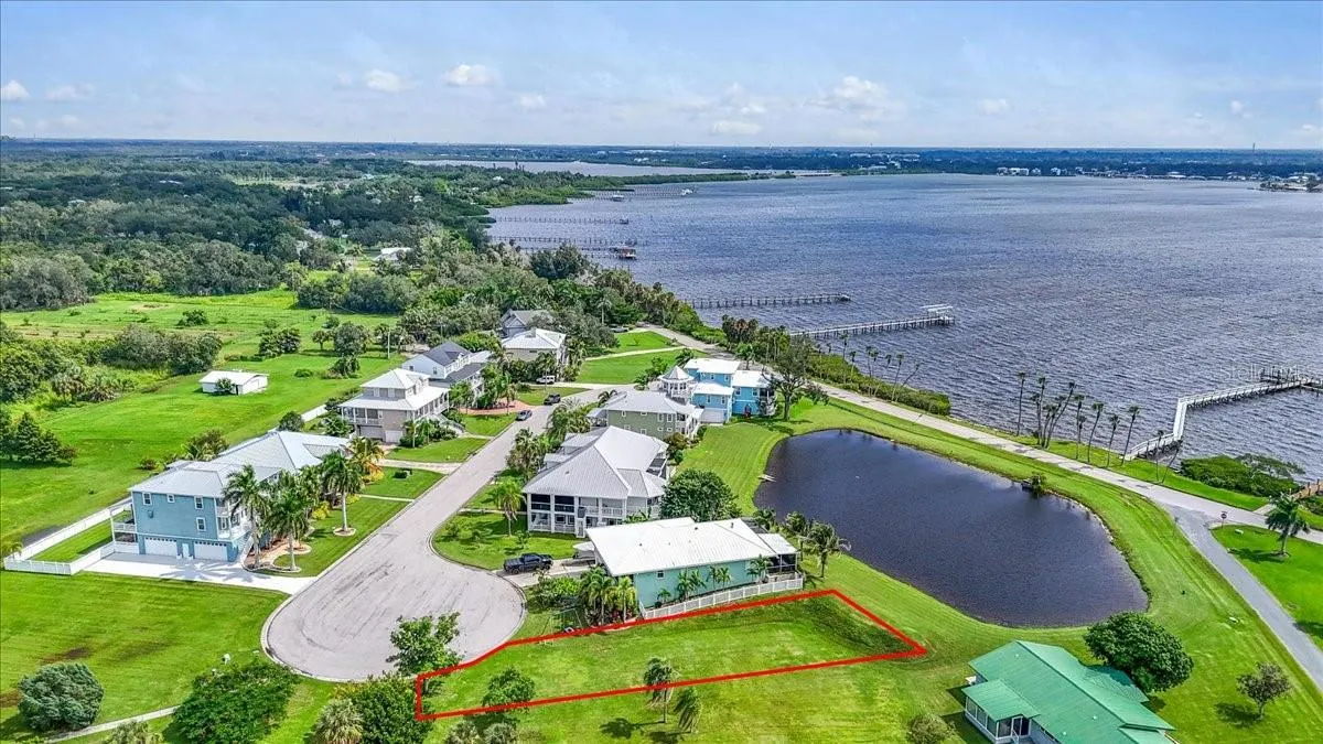 71 ISLAND CT