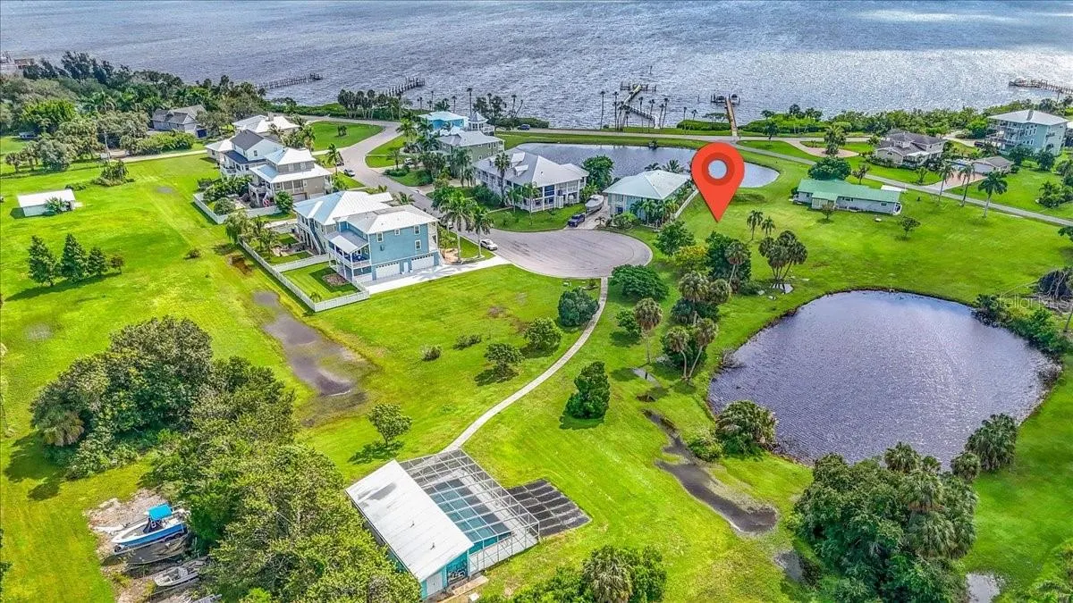 71 ISLAND CT