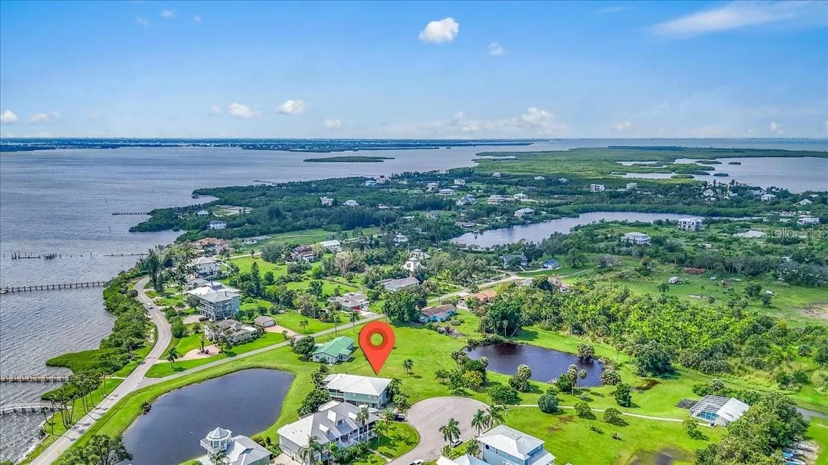 71 ISLAND CT
