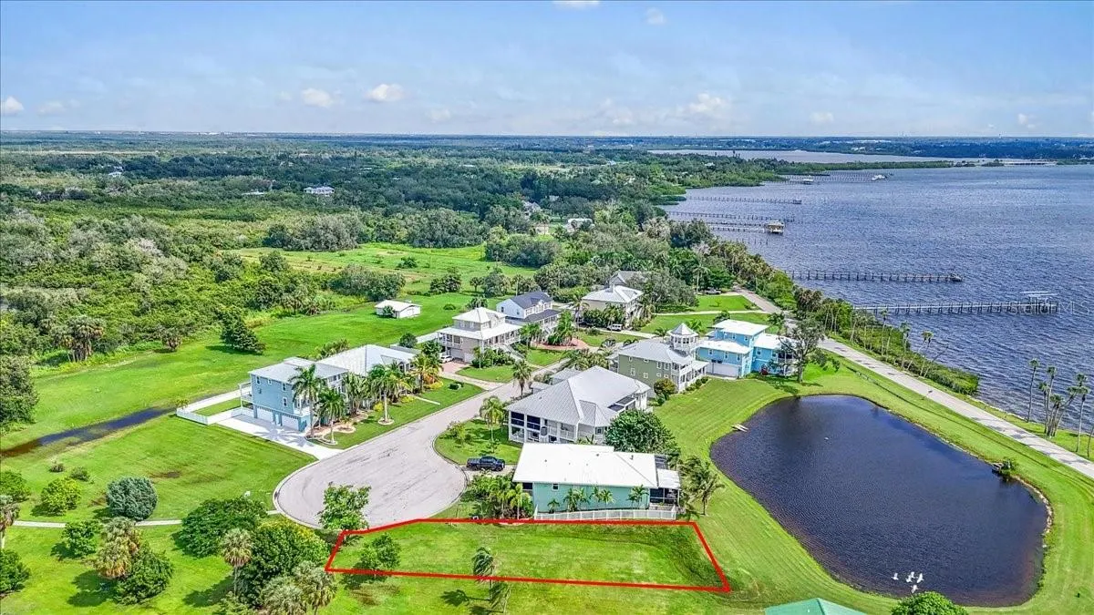 71 ISLAND CT