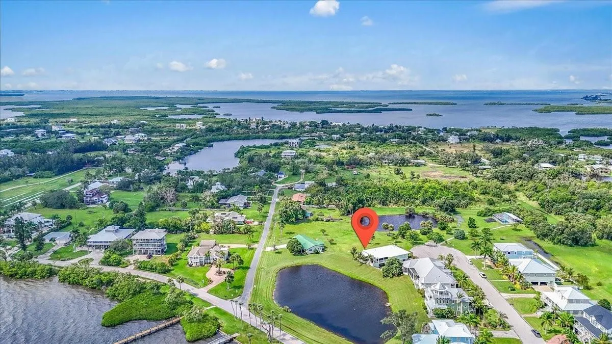 71 ISLAND CT