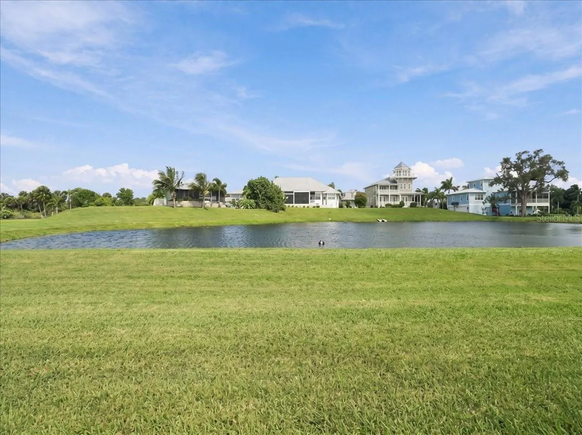71 ISLAND CT