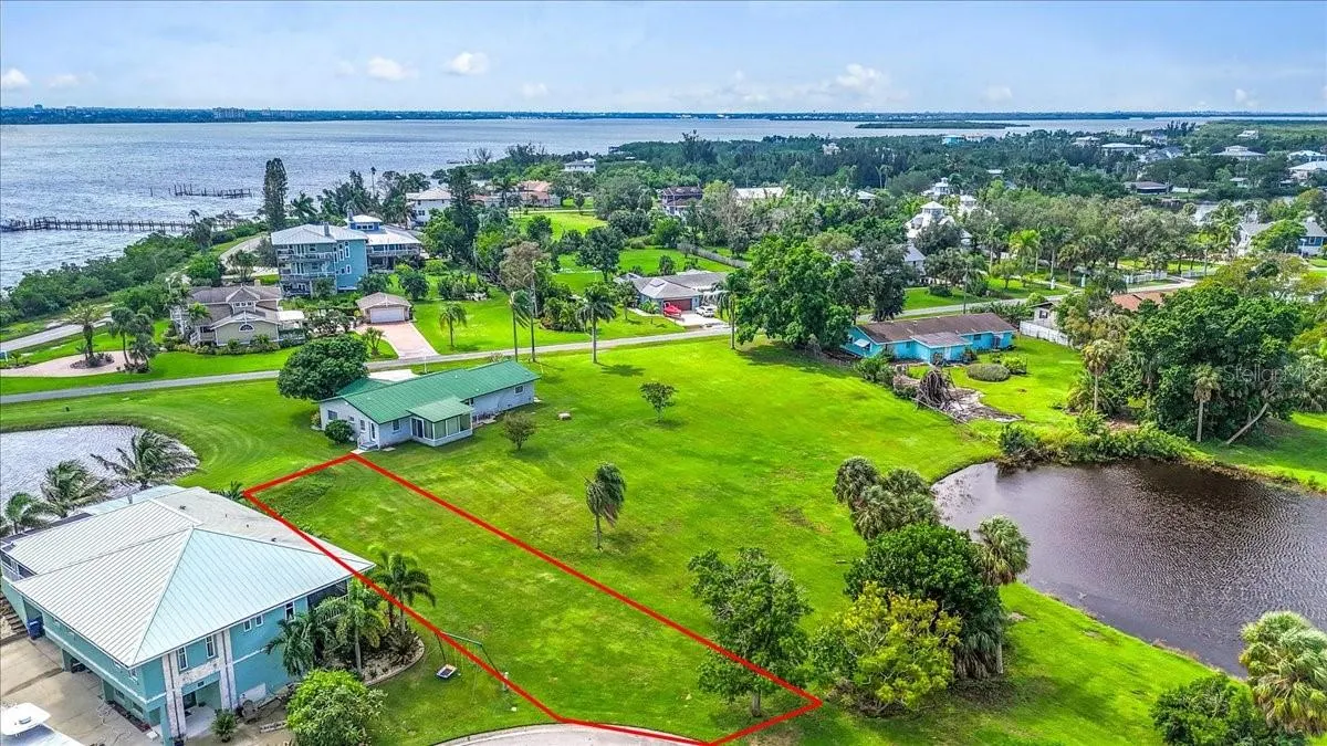 71 ISLAND CT