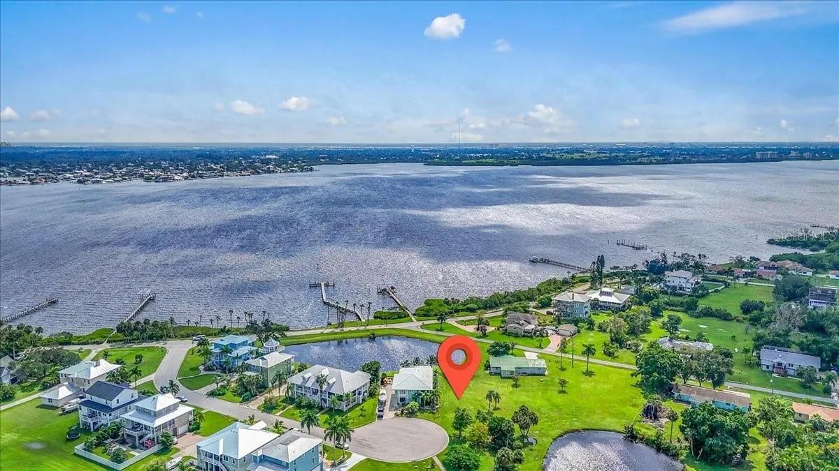 71 ISLAND CT