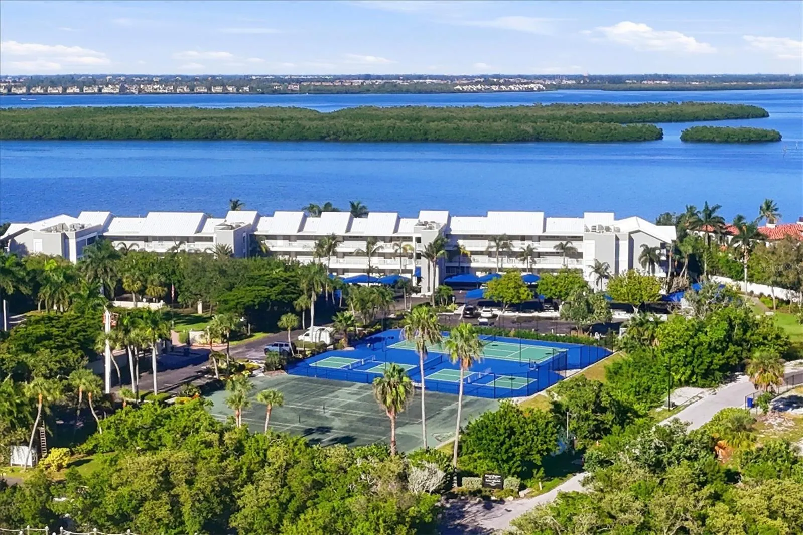 615 DREAM ISLAND PL #212 #212