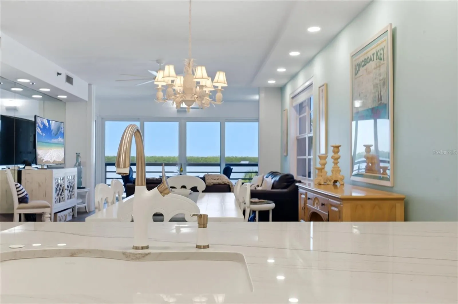 615 DREAM ISLAND PL #212 #212