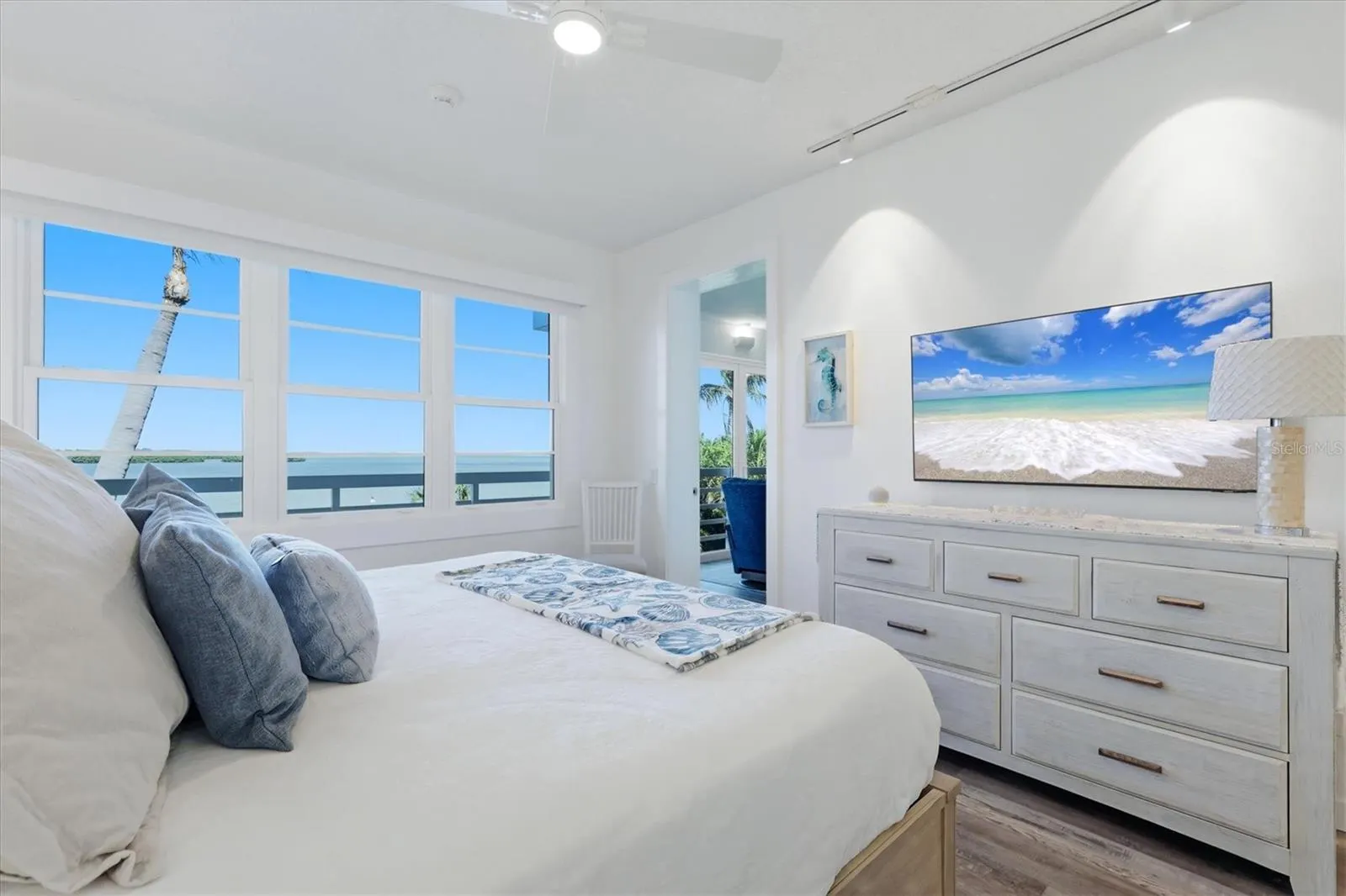 615 DREAM ISLAND PL #212 #212