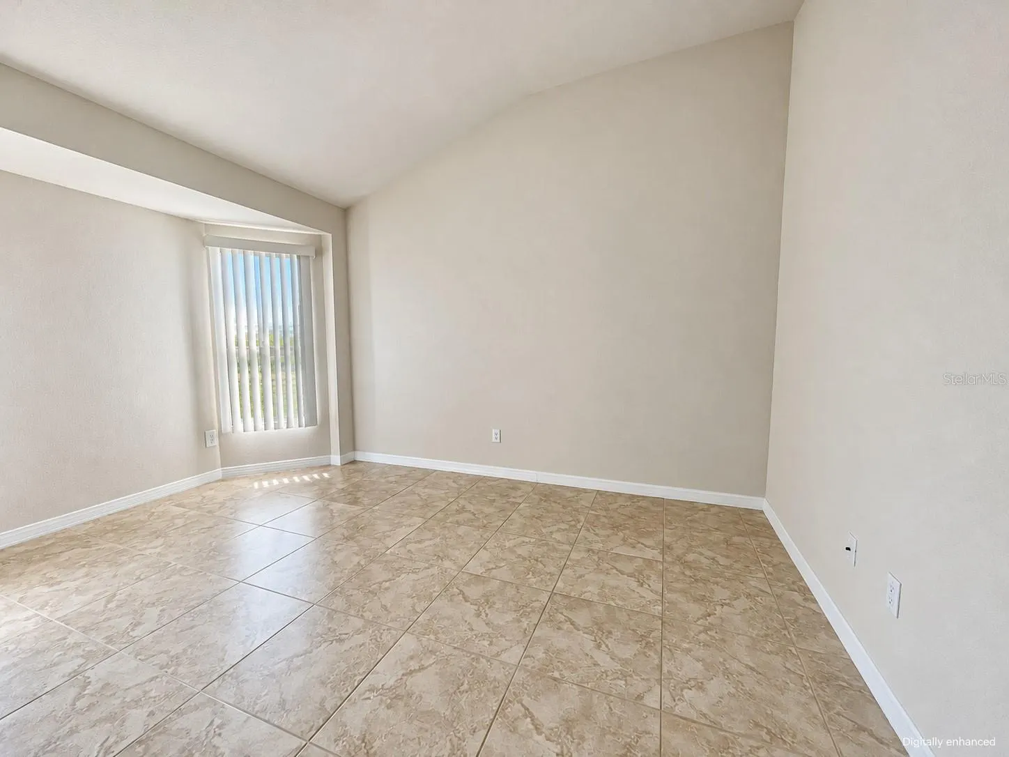 393 VISTA WOOD DR
