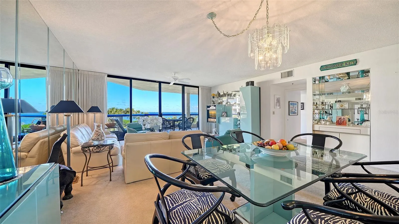 2110 HARBOURSIDE DR #523 #523