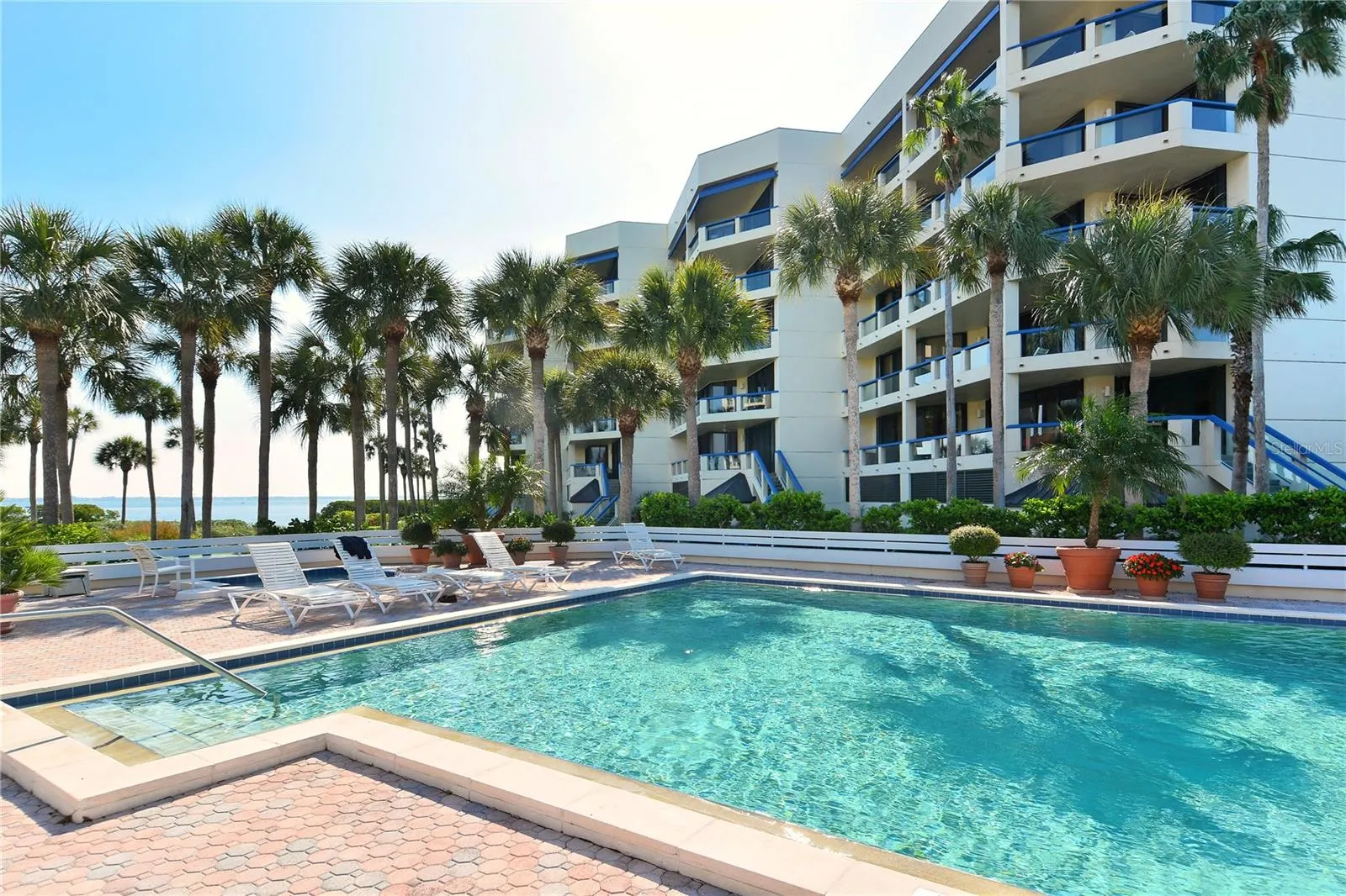 2110 HARBOURSIDE DR #523 #523