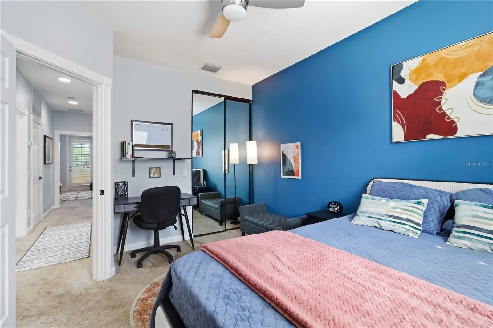 1511 NAPOLI DR E