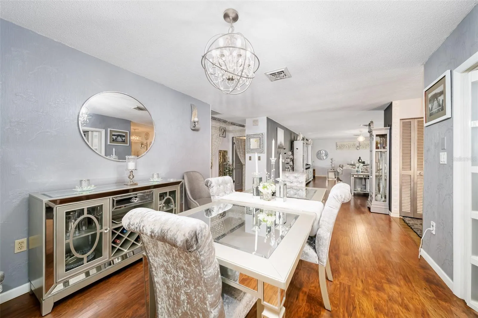 7236 LAS CASAS DR