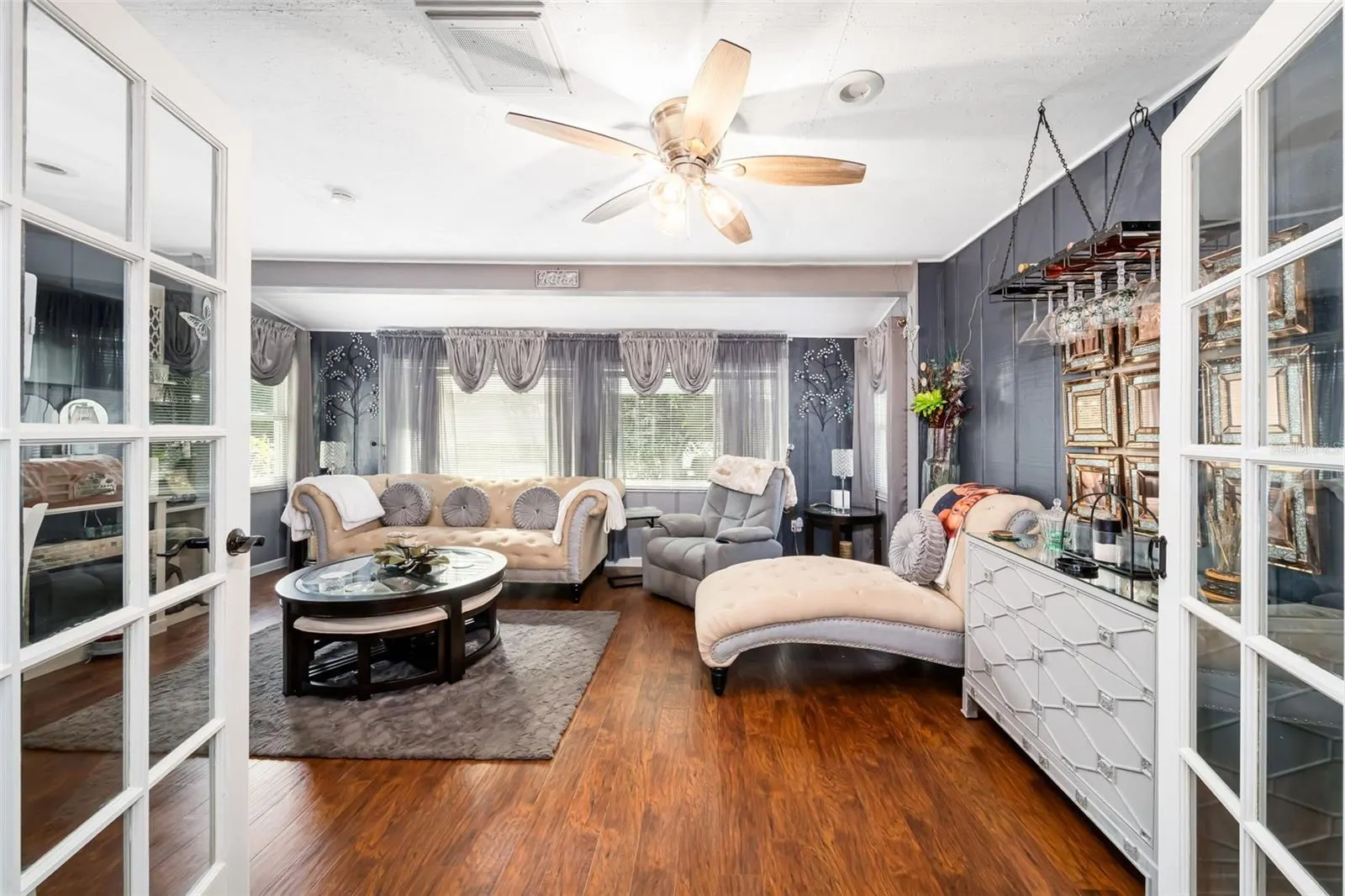 7236 LAS CASAS DR