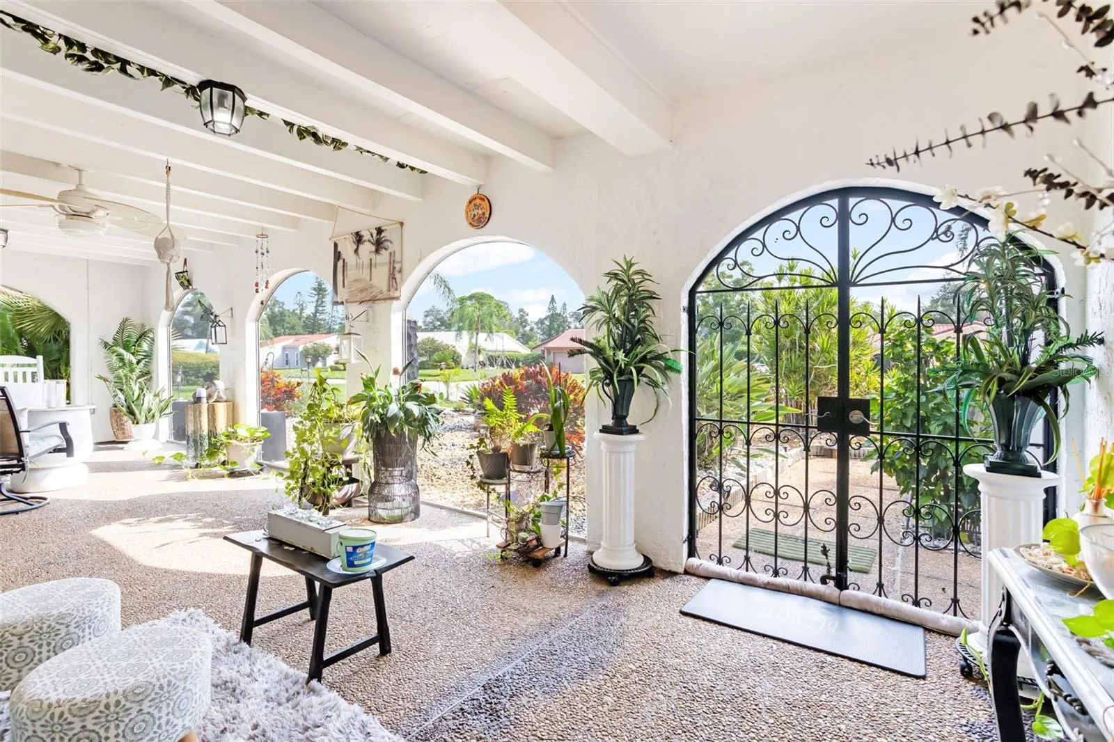 7236 LAS CASAS DR