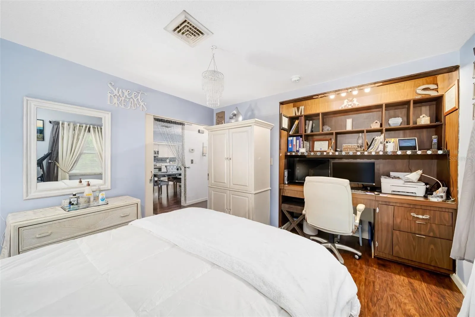 7236 LAS CASAS DR