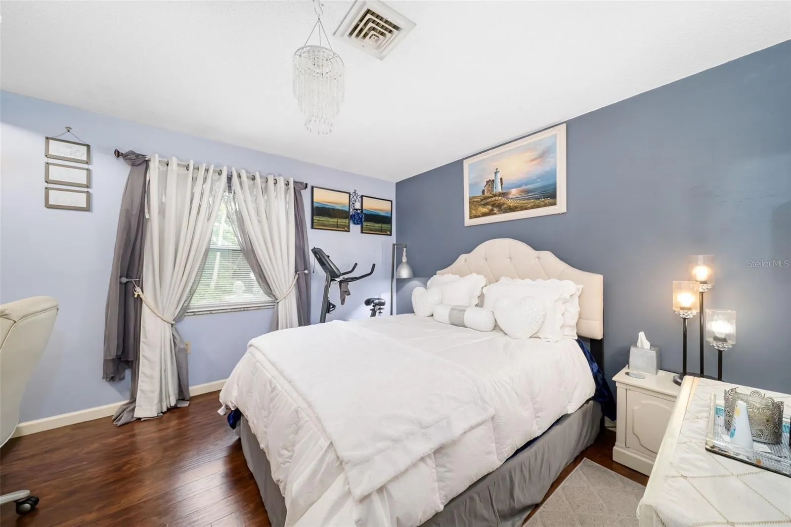 7236 LAS CASAS DR