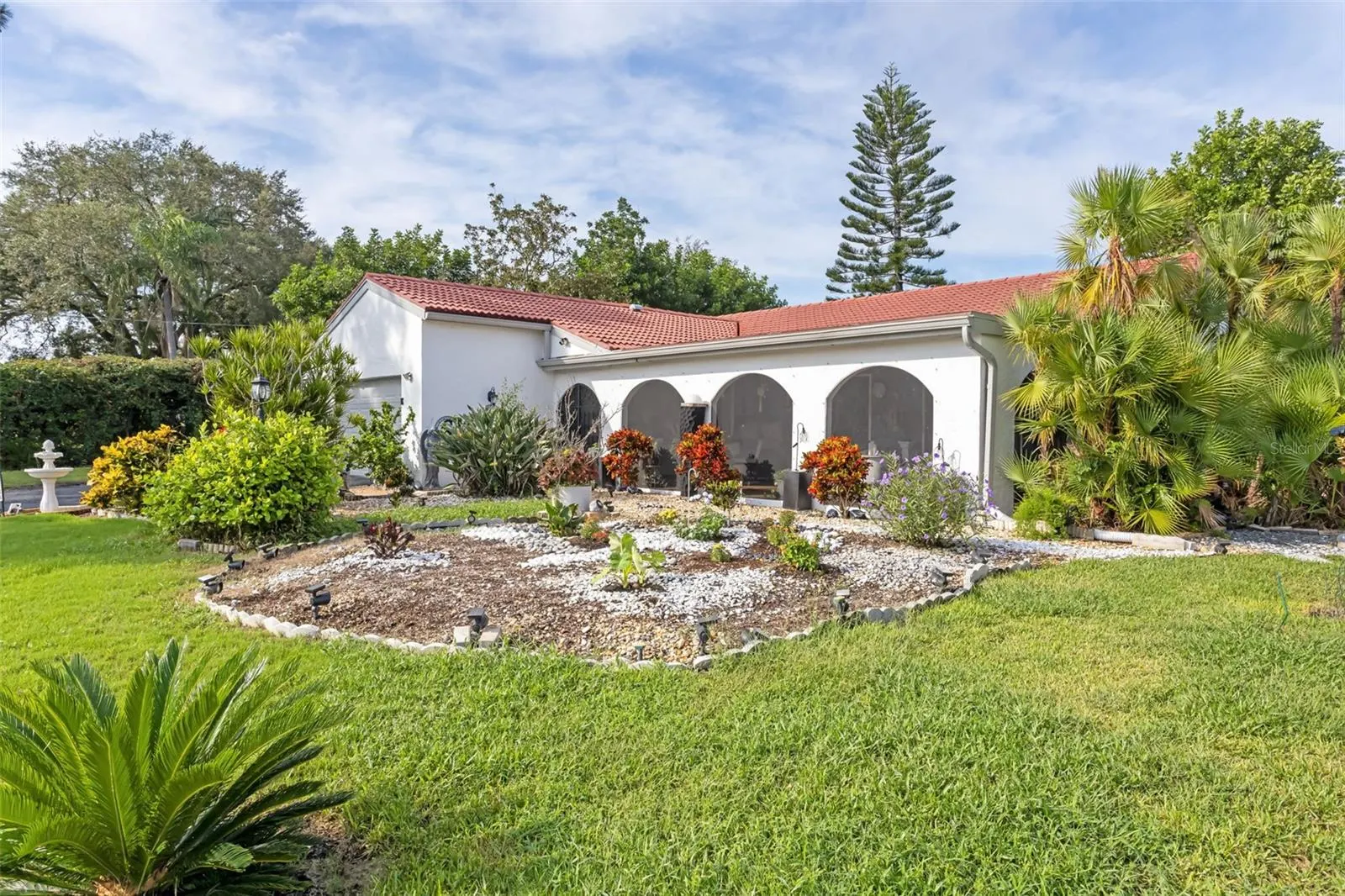 7236 LAS CASAS DR