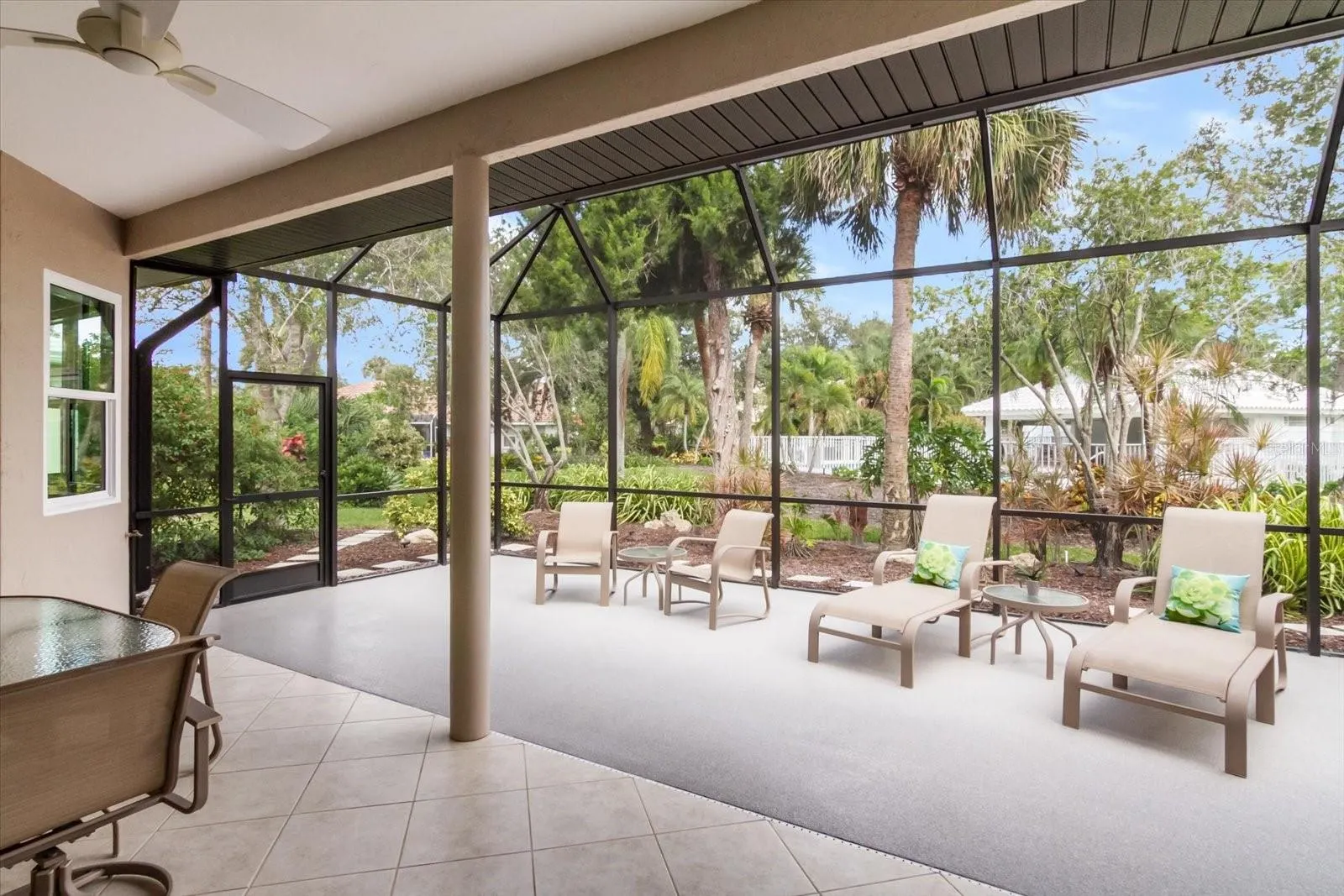 2110 TOCOBAGA LN