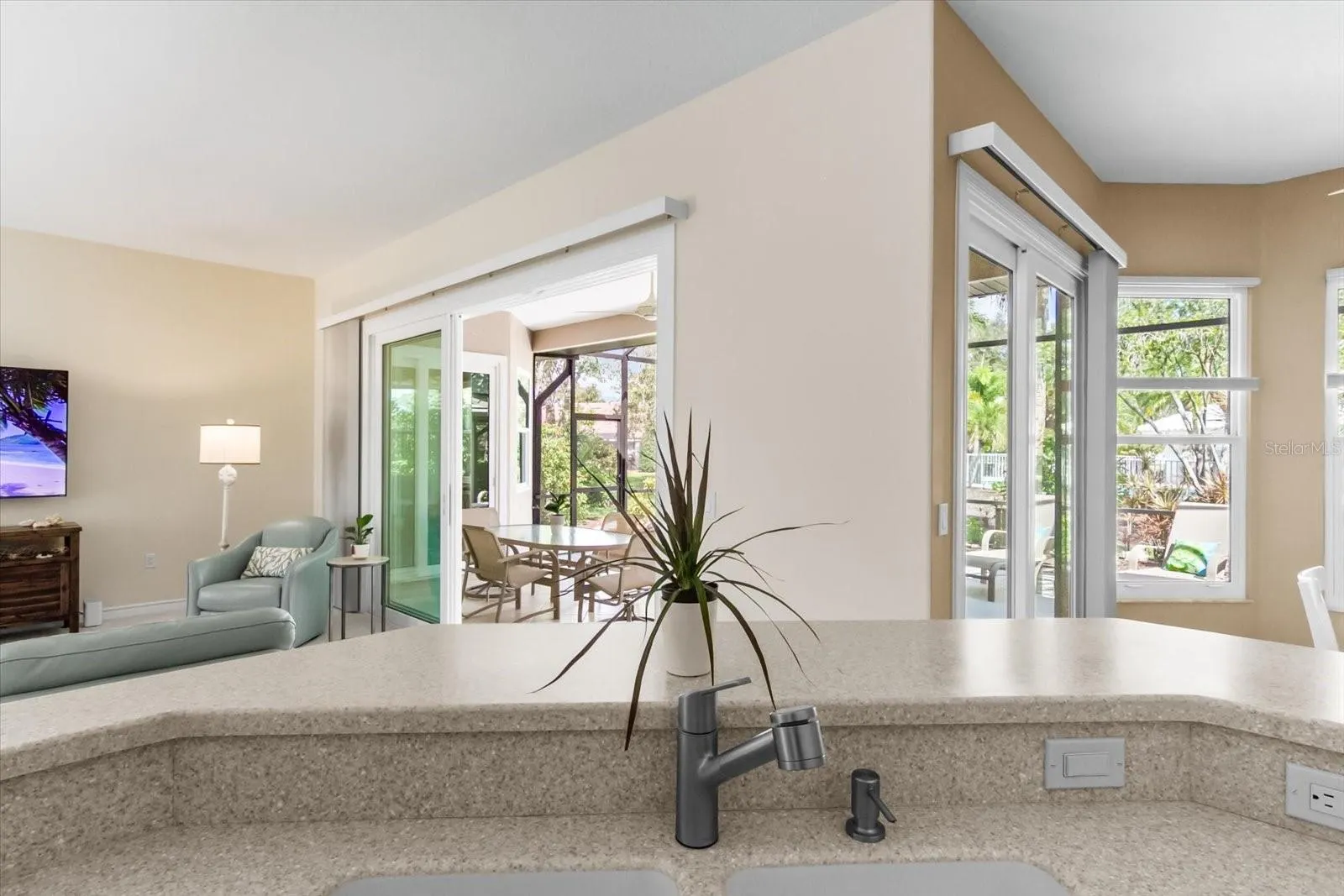 2110 TOCOBAGA LN