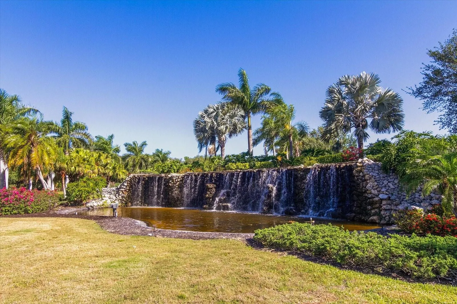 2110 TOCOBAGA LN