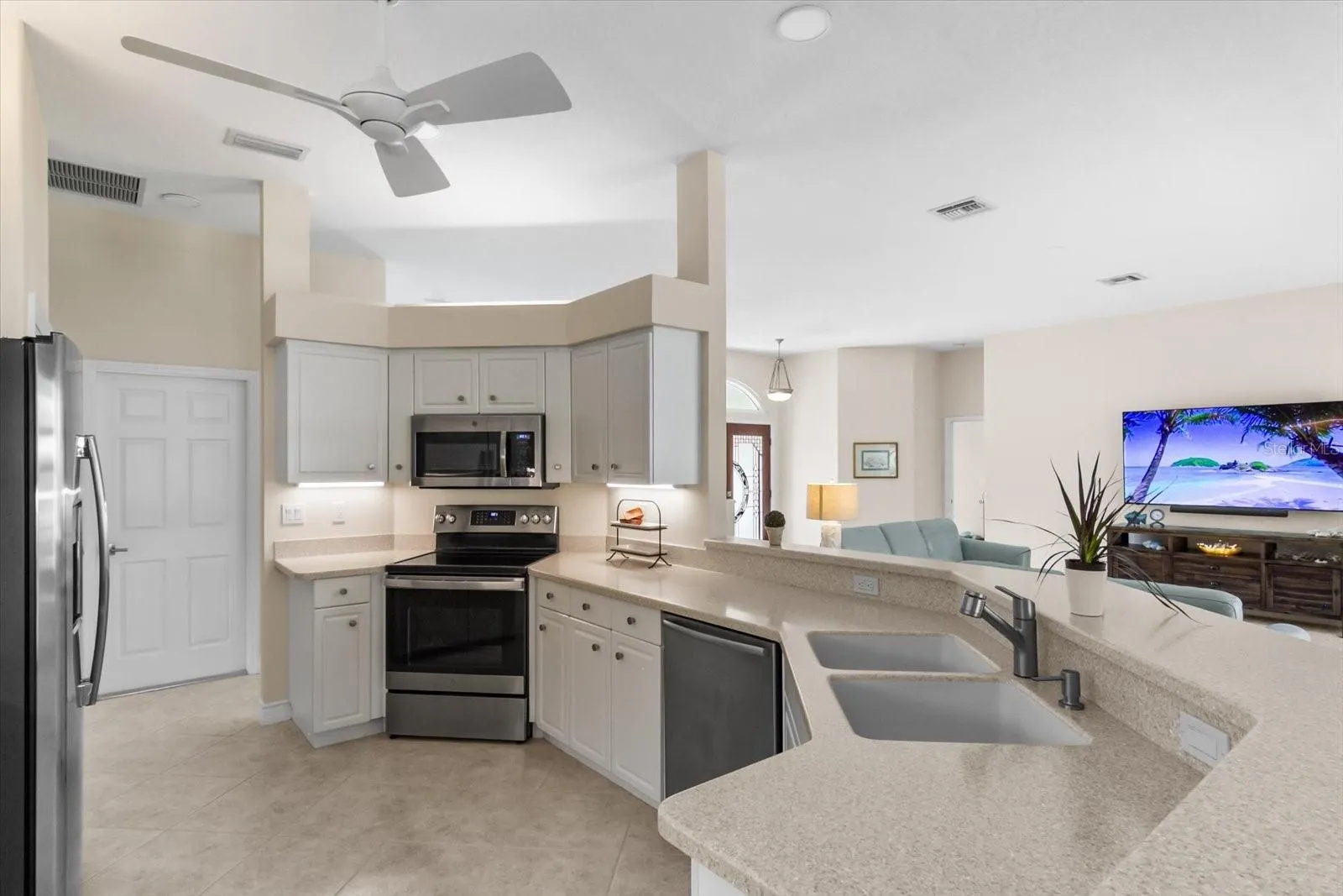 2110 TOCOBAGA LN