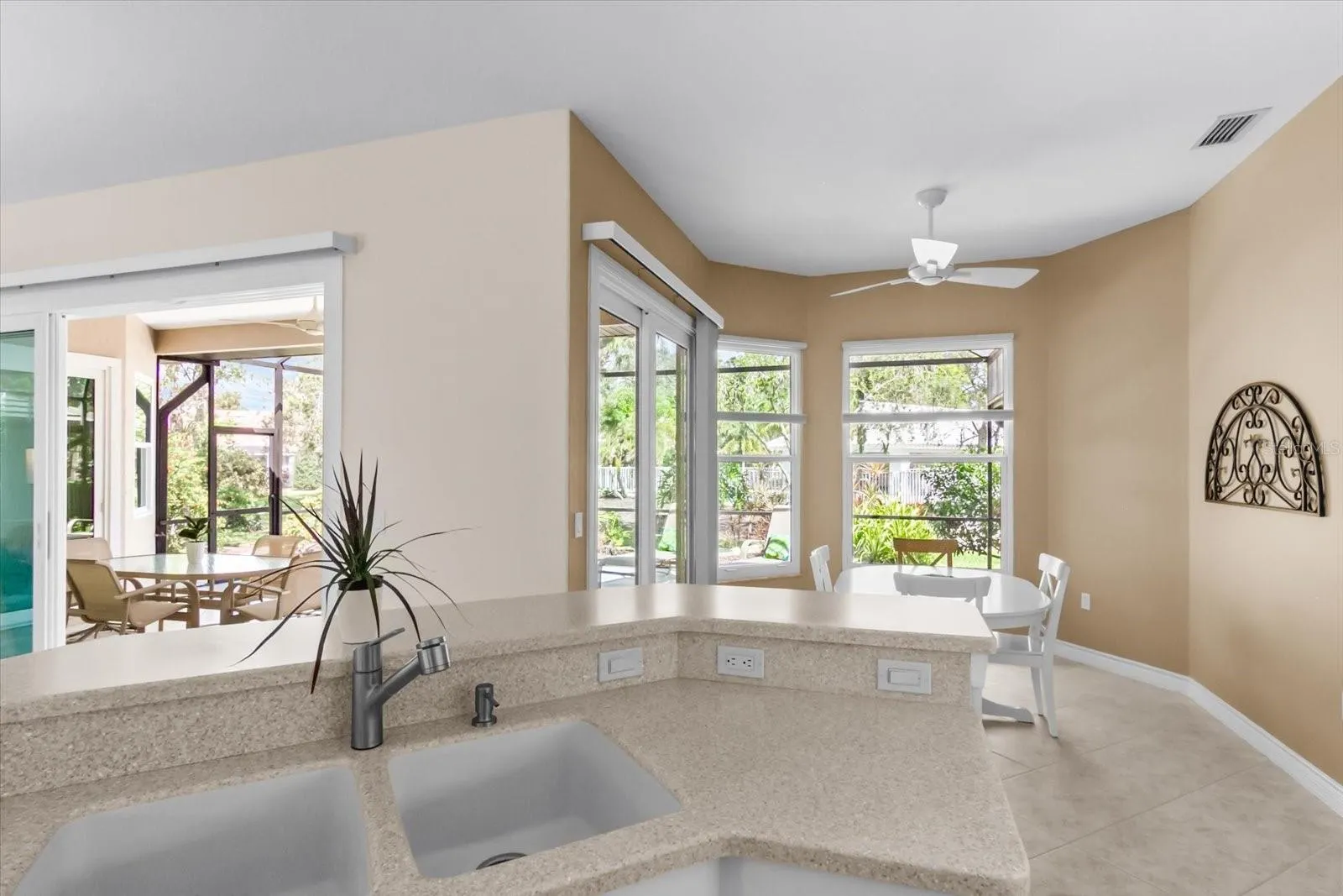 2110 TOCOBAGA LN